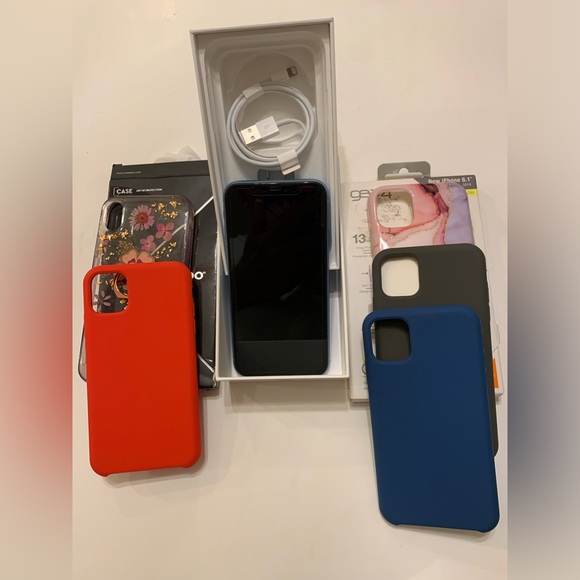 iPhone XR Blue 64Gb Unlocked